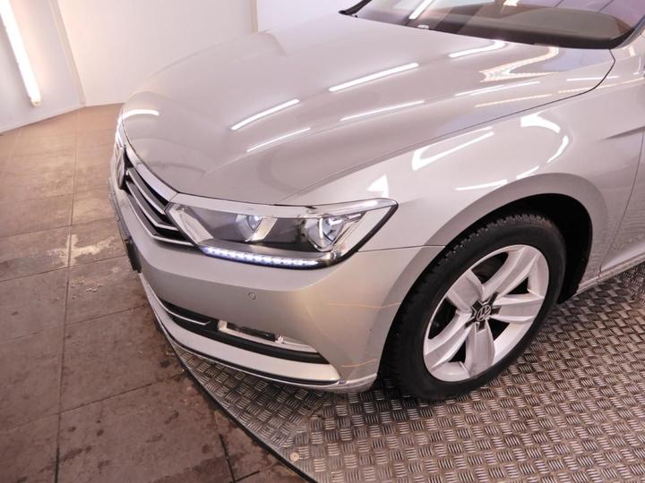 Photo 27 VIN: WVWZZZ3CZHE095887 - VOLKSWAGEN PASSAT 