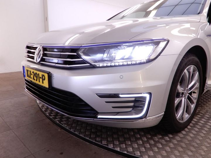 Photo 23 VIN: WVWZZZ3CZHE097426 - VOLKSWAGEN PASSAT 