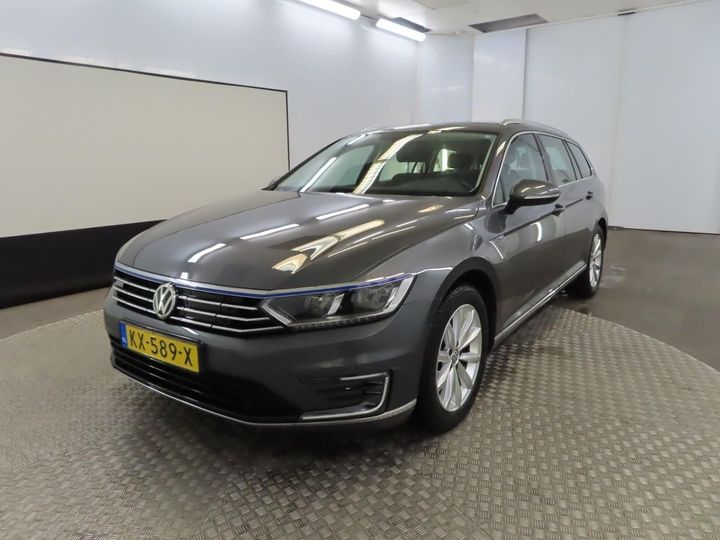 Photo 1 VIN: WVWZZZ3CZHE097671 - VOLKSWAGEN PASSAT 