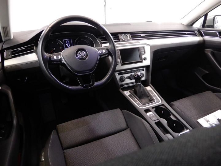 Photo 3 VIN: WVWZZZ3CZHE103243 - VOLKSWAGEN PASSAT 