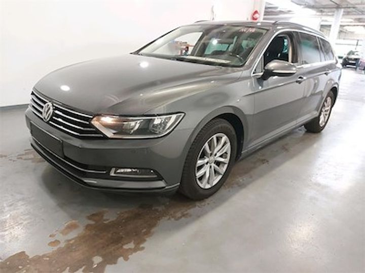 Photo 1 VIN: WVWZZZ3CZHE103442 - VOLKSWAGEN PASSAT 