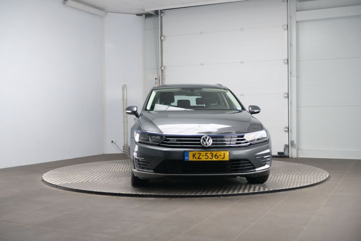 Photo 6 VIN: WVWZZZ3CZHE106066 - VOLKSWAGEN PASSAT 