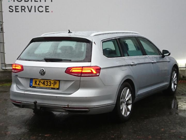 Photo 3 VIN: WVWZZZ3CZHE109952 - VOLKSWAGEN PASSAT VARIANT 