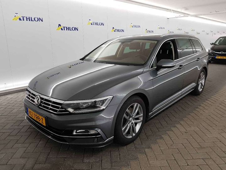 Photo 1 VIN: WVWZZZ3CZHE110546 - VOLKSWAGEN PASSAT 