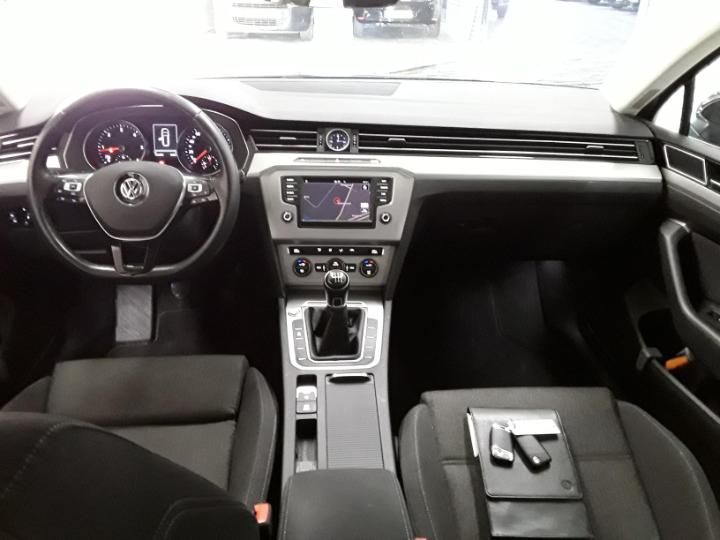 Photo 4 VIN: WVWZZZ3CZHE111234 - VOLKSWAGEN PASSAT 