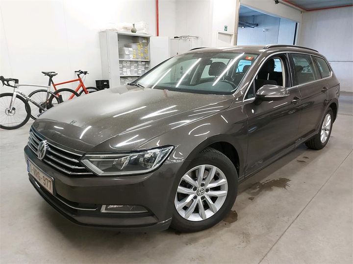 Photo 1 VIN: WVWZZZ3CZHE111843 - VOLKSWAGEN PASSAT 