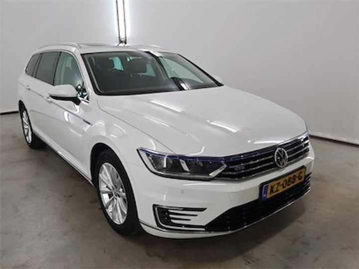 Photo 4 VIN: WVWZZZ3CZHE116423 - VOLKSWAGEN PASSAT VARIANT 1.4 TSI PHEV 