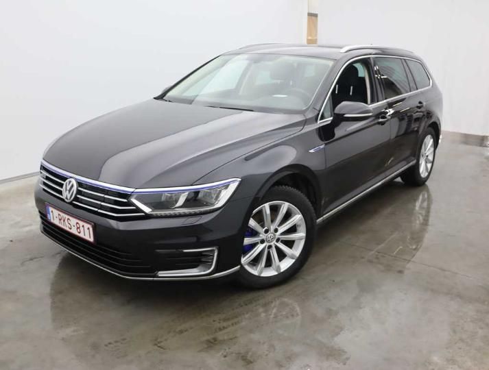 Photo 1 VIN: WVWZZZ3CZHE116688 - VOLKSWAGEN PASSAT 