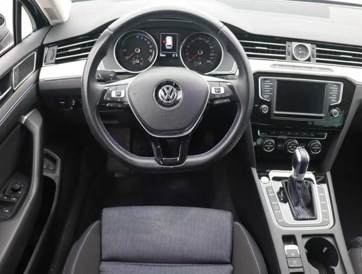 Photo 9 VIN: WVWZZZ3CZHE116688 - VOLKSWAGEN PASSAT 