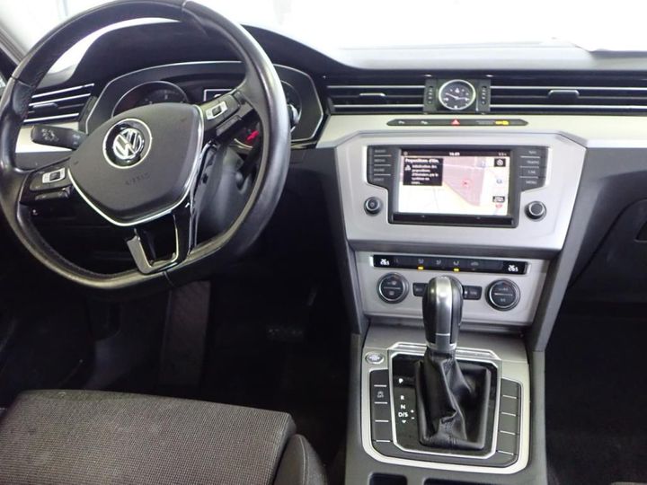 Photo 6 VIN: WVWZZZ3CZHE122044 - VOLKSWAGEN PASSAT 