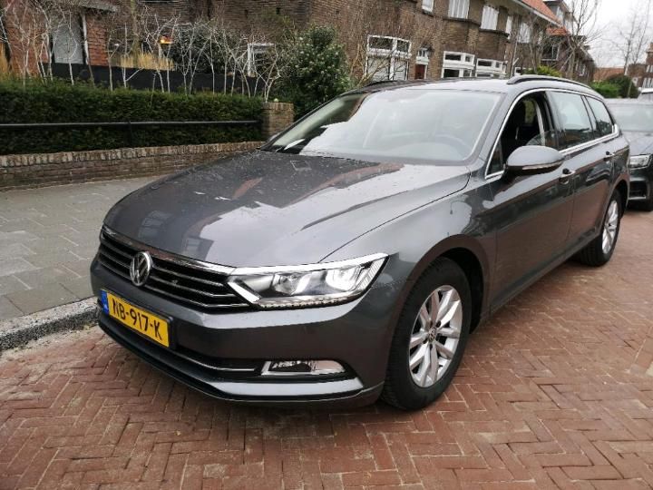 Photo 1 VIN: WVWZZZ3CZHE122242 - VOLKSWAGEN PASSAT 