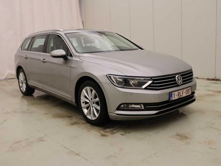 Photo 8 VIN: WVWZZZ3CZHE123584 - VOLKSWAGEN PASSAT 