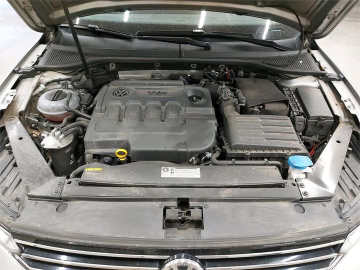 Photo 10 VIN: WVWZZZ3CZHE124097 - VOLKSWAGEN PASSAT 