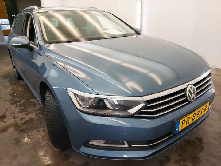 Photo 5 VIN: WVWZZZ3CZHE125219 - VOLKSWAGEN PASSAT 