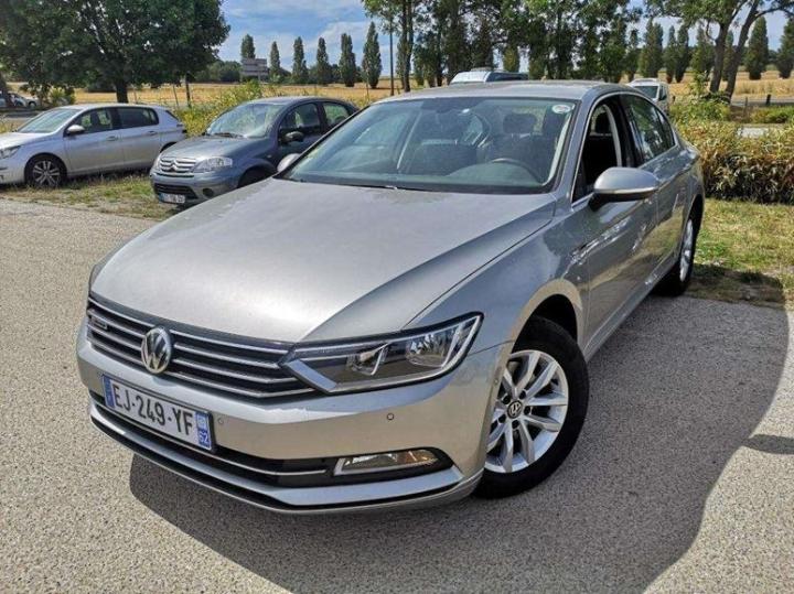 Photo 1 VIN: WVWZZZ3CZHE129305 - VOLKSWAGEN PASSAT 