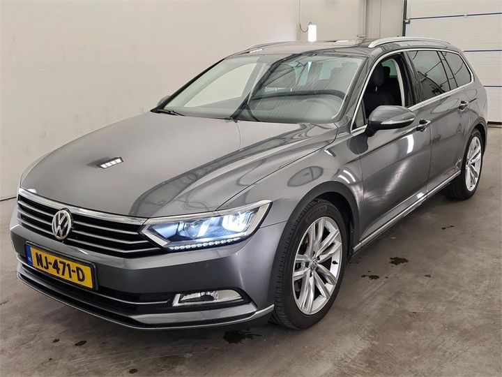 Photo 1 VIN: WVWZZZ3CZHE134405 - VOLKSWAGEN PASSAT 