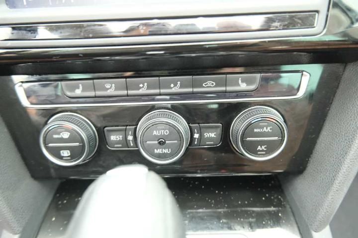 Photo 22 VIN: WVWZZZ3CZHE136866 - VOLKSWAGEN PASSAT 