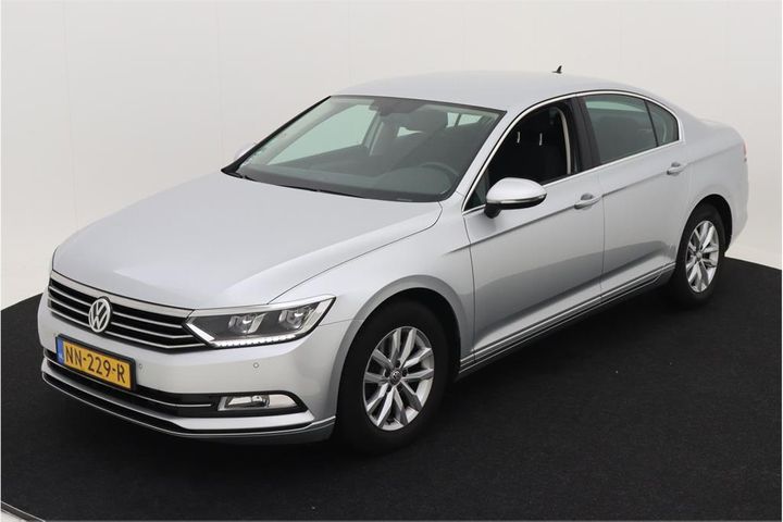 Photo 1 VIN: WVWZZZ3CZHE145960 - VOLKSWAGEN PASSAT 