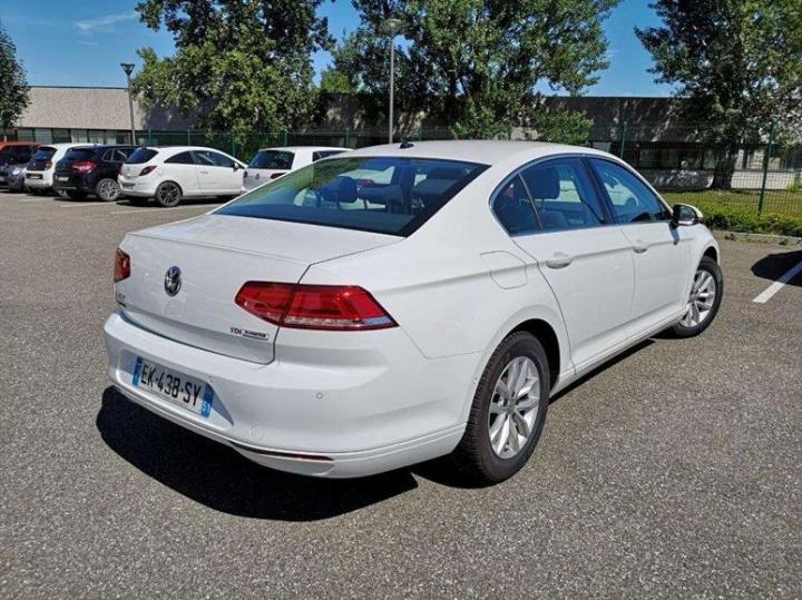 Photo 3 VIN: WVWZZZ3CZHE147434 - VOLKSWAGEN PASSAT 