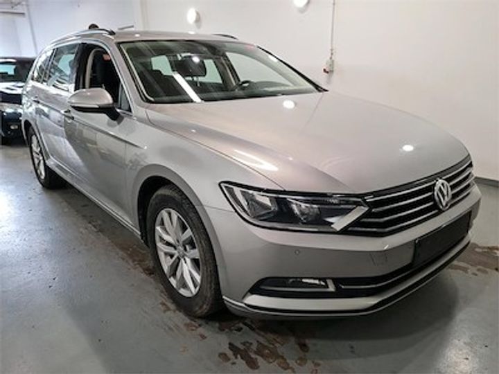 Photo 2 VIN: WVWZZZ3CZHE153165 - VOLKSWAGEN PASSAT 