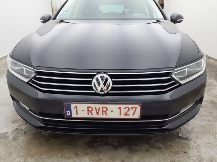 Photo 5 VIN: WVWZZZ3CZHE153288 - VOLKSWAGEN PASSAT 