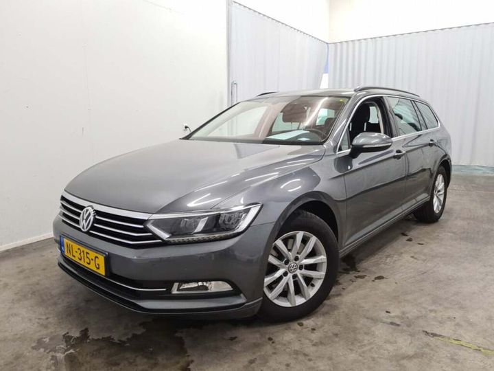 Photo 1 VIN: WVWZZZ3CZHE153839 - VOLKSWAGEN PASSAT 