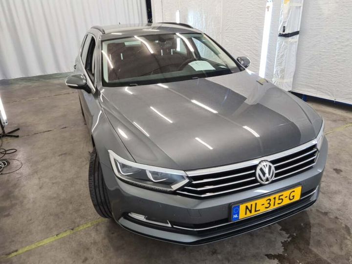 Photo 4 VIN: WVWZZZ3CZHE153839 - VOLKSWAGEN PASSAT 