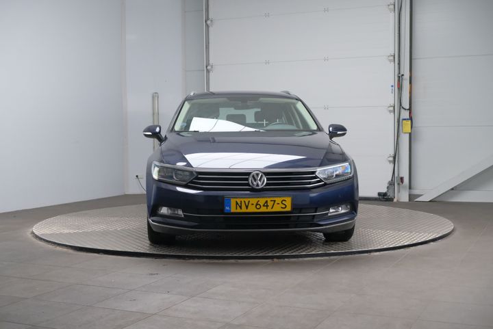 Photo 6 VIN: WVWZZZ3CZHE156634 - VOLKSWAGEN PASSAT 