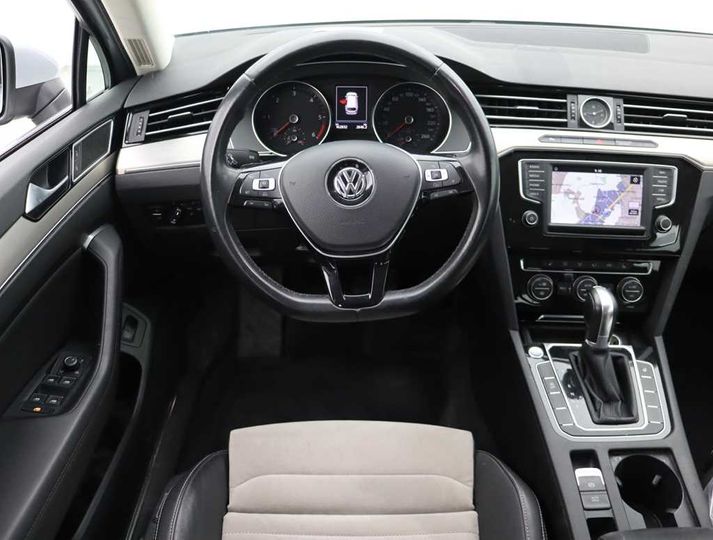 Photo 9 VIN: WVWZZZ3CZHE159383 - VOLKSWAGEN PASSAT 