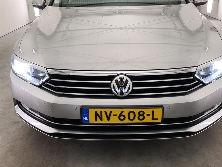 Photo 5 VIN: WVWZZZ3CZHE161777 - VOLKSWAGEN PASSAT 