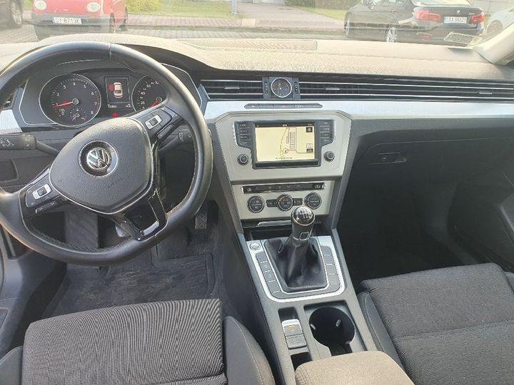 Photo 5 VIN: WVWZZZ3CZHE164679 - VOLKSWAGEN PASSAT 