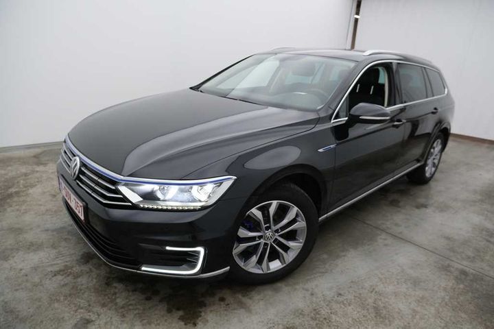 Photo 1 VIN: WVWZZZ3CZHE167012 - VOLKSWAGEN PASSAT 