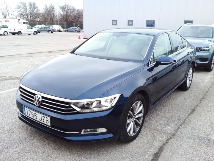 Photo 1 VIN: WVWZZZ3CZHE167223 - VOLKSWAGEN PASSAT 