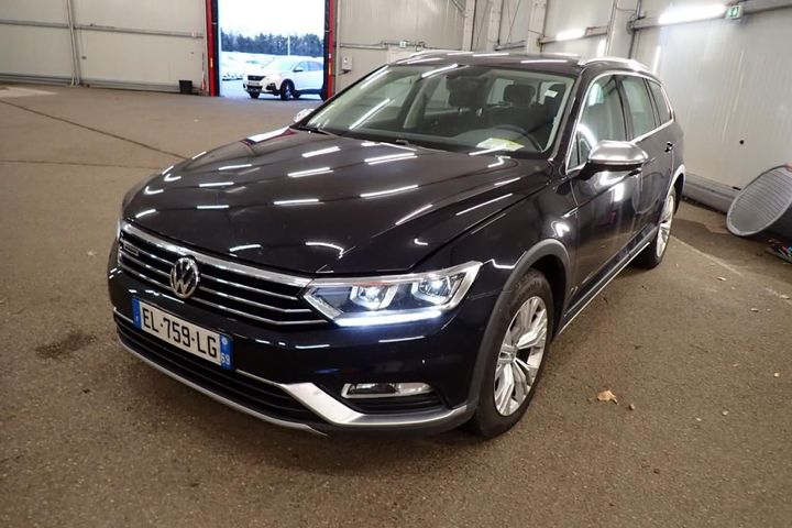 Photo 1 VIN: WVWZZZ3CZHE168036 - VOLKSWAGEN PASSAT 