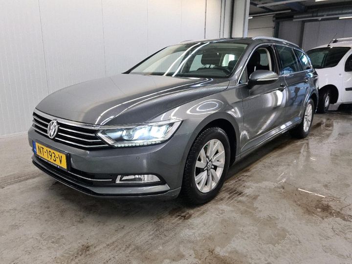 Photo 1 VIN: WVWZZZ3CZHE171810 - VOLKSWAGEN PASSAT 