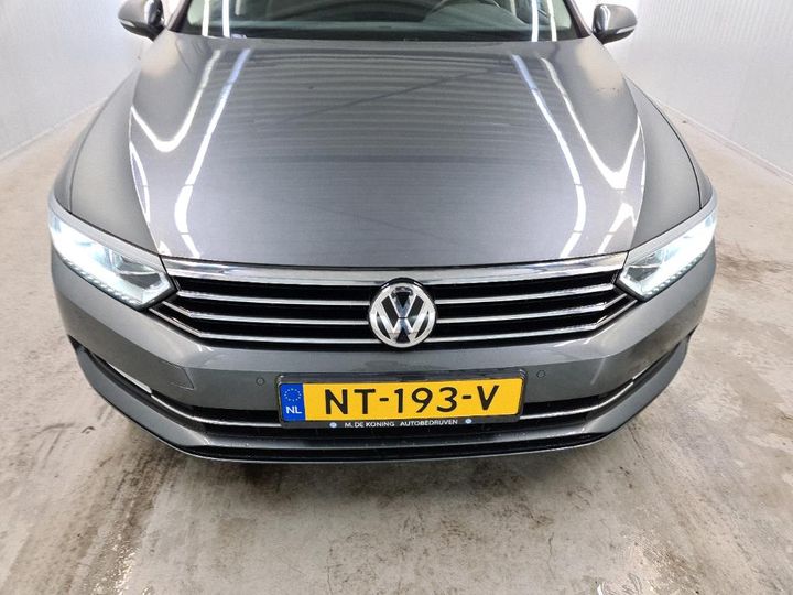 Photo 11 VIN: WVWZZZ3CZHE171810 - VOLKSWAGEN PASSAT 