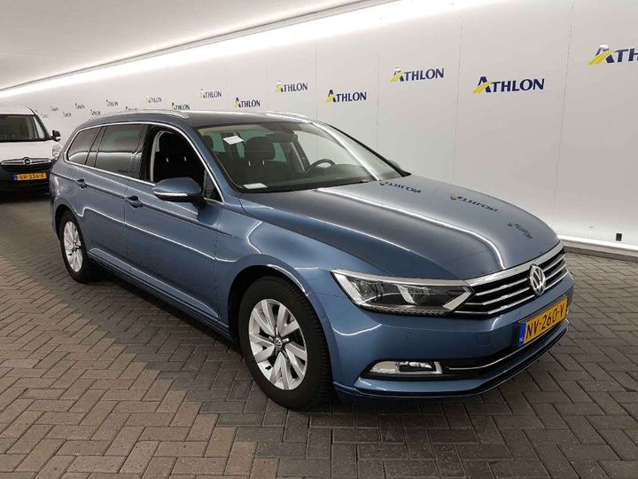 Photo 2 VIN: WVWZZZ3CZHE173888 - VOLKSWAGEN PASSAT 