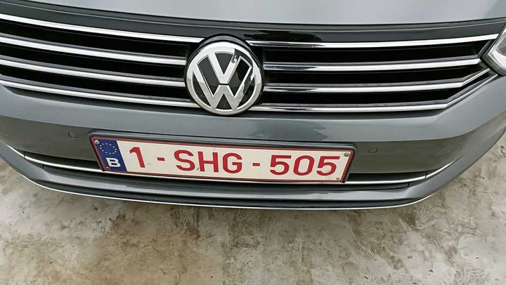 Photo 5 VIN: WVWZZZ3CZHE175757 - VOLKSWAGEN PASSAT 