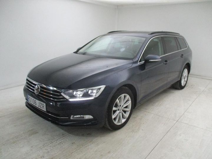 Photo 1 VIN: WVWZZZ3CZHE177996 - VOLKSWAGEN PASSAT 