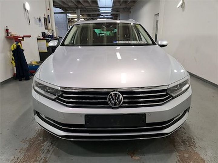 Photo 5 VIN: WVWZZZ3CZHE183605 - VOLKSWAGEN PASSAT 