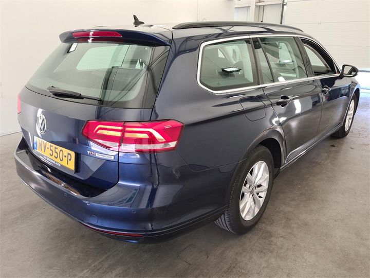 Photo 2 VIN: WVWZZZ3CZHE184210 - VOLKSWAGEN PASSAT 