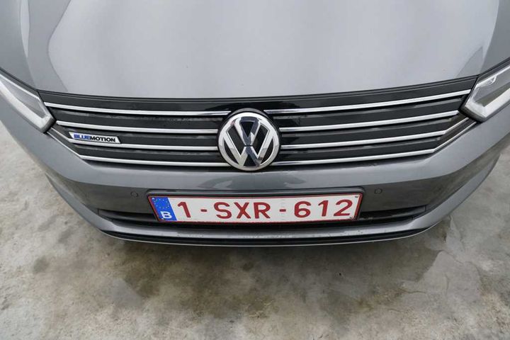 Photo 5 VIN: WVWZZZ3CZHE184798 - VOLKSWAGEN PASSAT 