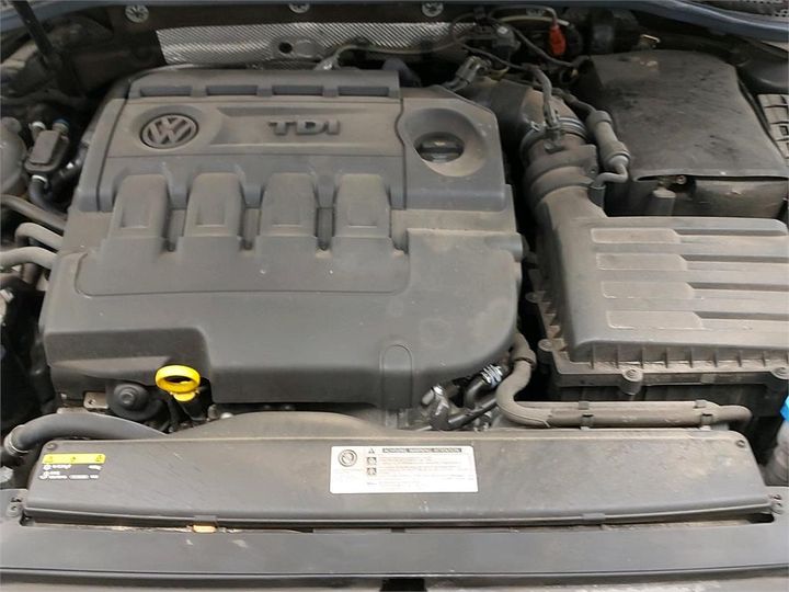 Photo 10 VIN: WVWZZZ3CZHE185534 - VOLKSWAGEN PASSAT 