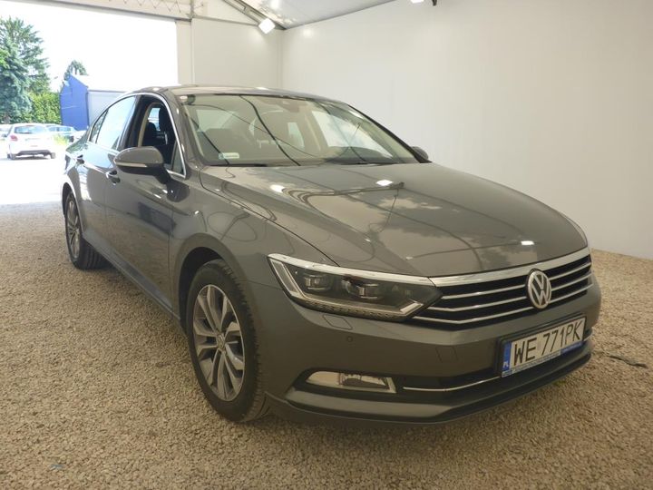 Photo 3 VIN: WVWZZZ3CZHE188031 - VOLKSWAGEN PASSAT 