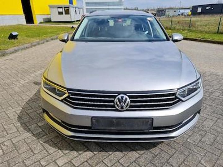 Photo 5 VIN: WVWZZZ3CZHE188060 - VOLKSWAGEN PASSAT 