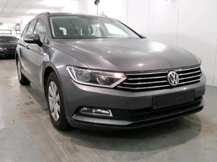 Photo 2 VIN: WVWZZZ3CZHE188169 - VOLKSWAGEN PASSAT 