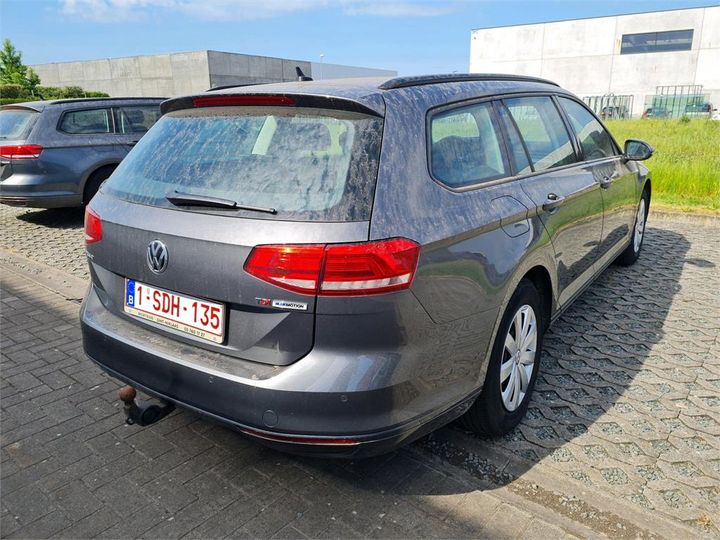 Photo 2 VIN: WVWZZZ3CZHE188305 - VOLKSWAGEN PASSAT 