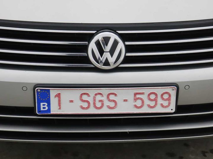 Photo 5 VIN: WVWZZZ3CZHE193071 - VOLKSWAGEN PASSAT 