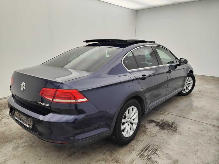 Photo 2 VIN: WVWZZZ3CZHE194183 - VOLKSWAGEN PASSAT 