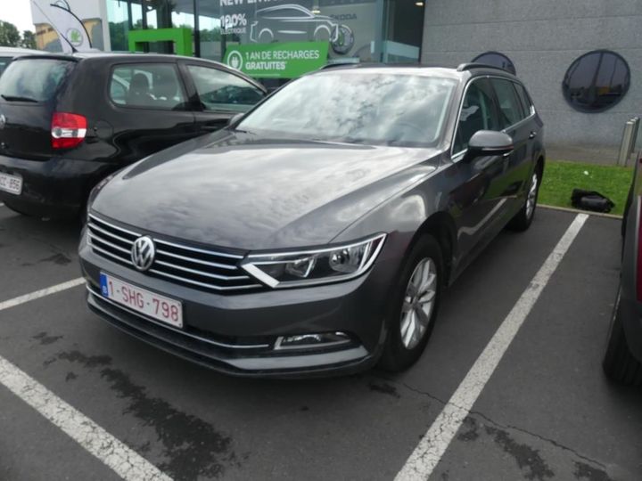 Photo 1 VIN: WVWZZZ3CZHE196485 - VOLKSWAGEN PASSAT 